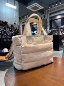 Bolsa Soft Daily - TODA MULHER DEVERIA TER